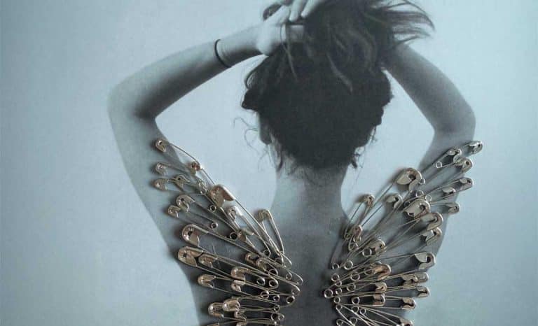 Cartel de No estás loca. Créditos: Relabel Comunicación.