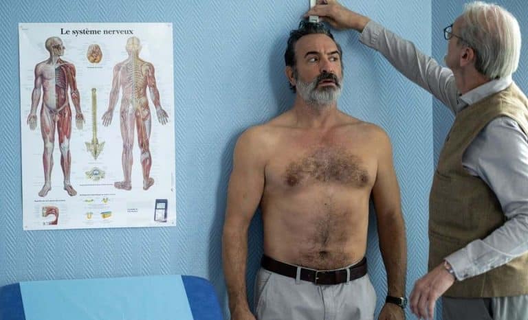 Fotograma de El hombre menguante. Créditos: DeA Planeta.