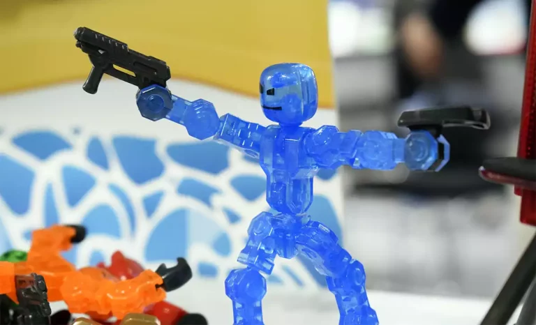 Los StikBot y ClikBot llegan a España de la mano de Comansi. Créditos: docpastor.com