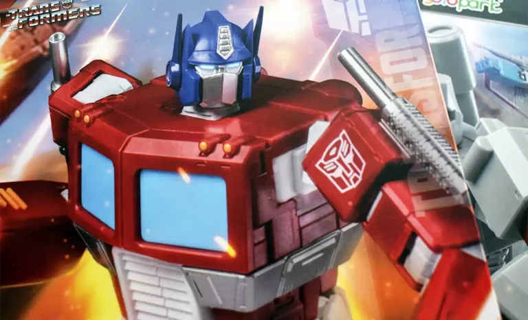Caja de Yolopark de Optimus Prime en su línea AMK de Transformers. Créditos: docpastor.com