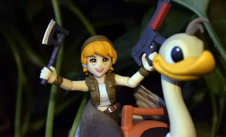 Eri sobre el SV-Ostrich de Metal Slug de Yolopark. Créditos: docpastor.com