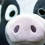 El cerdito Jimmy Dean de Toy Story 5. Créditos: docpastor.com