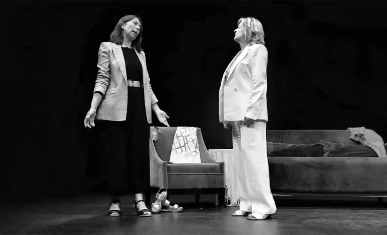 Representación de Hasta el fondo en el Festival MUTEA. Créditos: docpastor.com