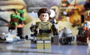 La Princesa Leia es una de las mini figuras del calendario de Adviento de Star Wars de LEGO.