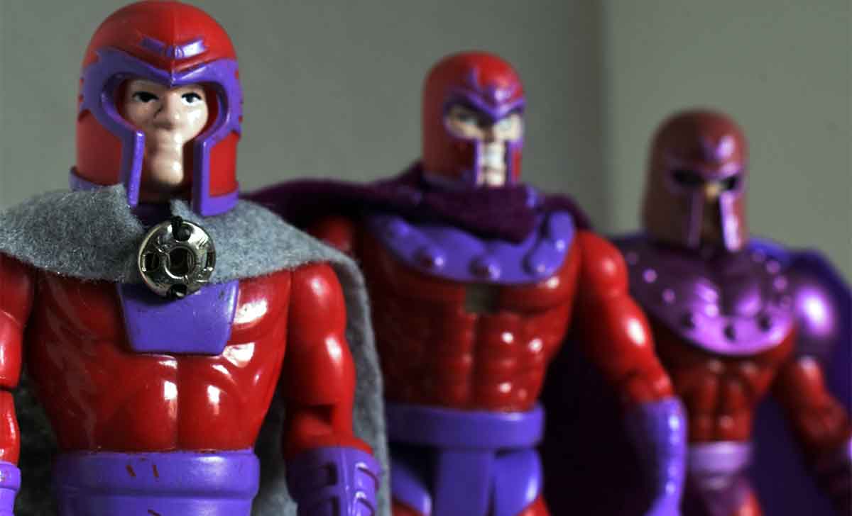 La evolución de Magneto en Toy Biz. Fotografía de Doc Pastor.