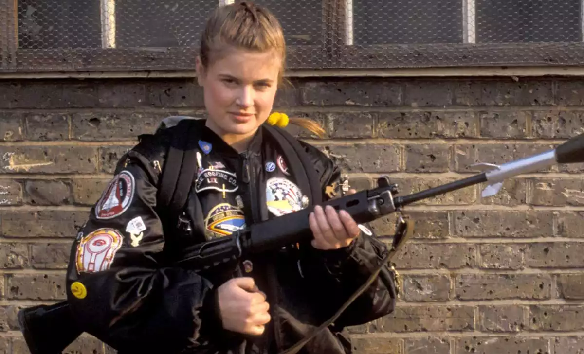 Sophie Aldred como Ace en Doctor Who. Créditos: BBC