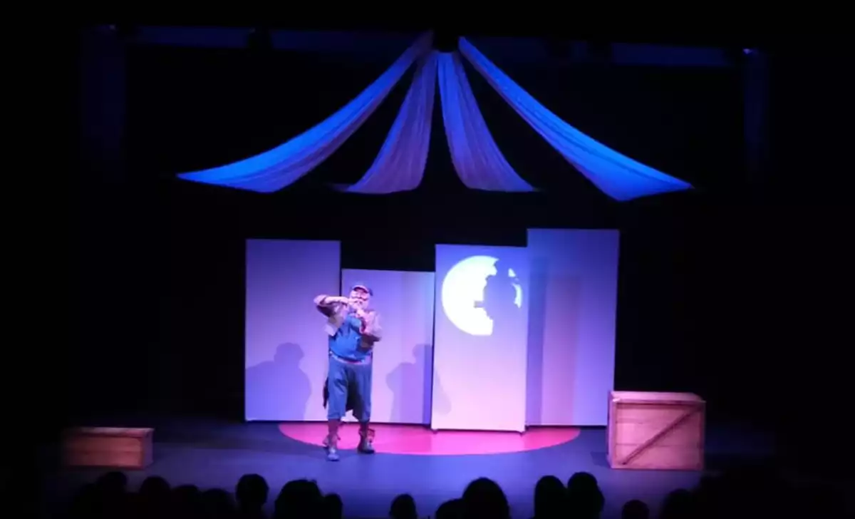 El día del teatro con Un día en el teatro de Teatro Arbolé. Créditos: docpastor.com-Amamos la Cultura Pop