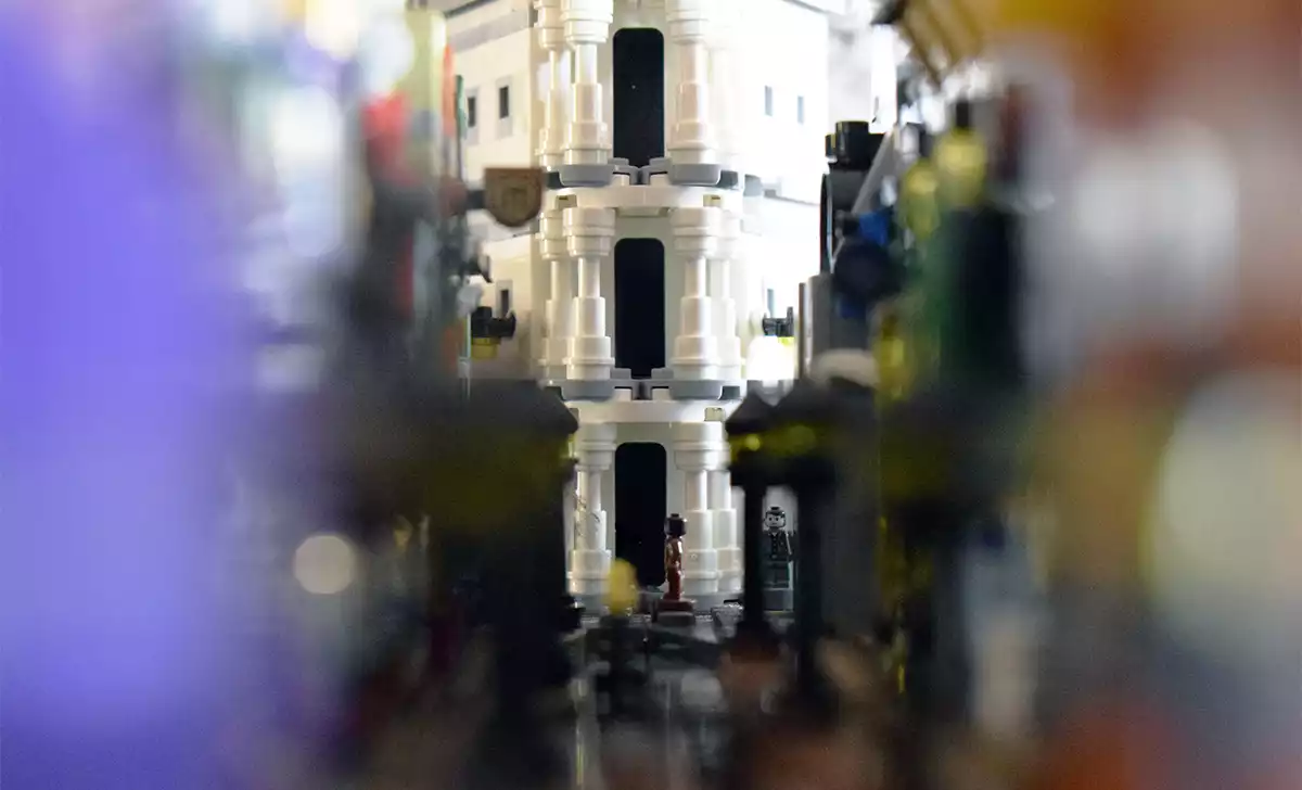 El Callejón Diagon de LEGO. Créditos. docpastor.com - Amamos la Cultura Pop