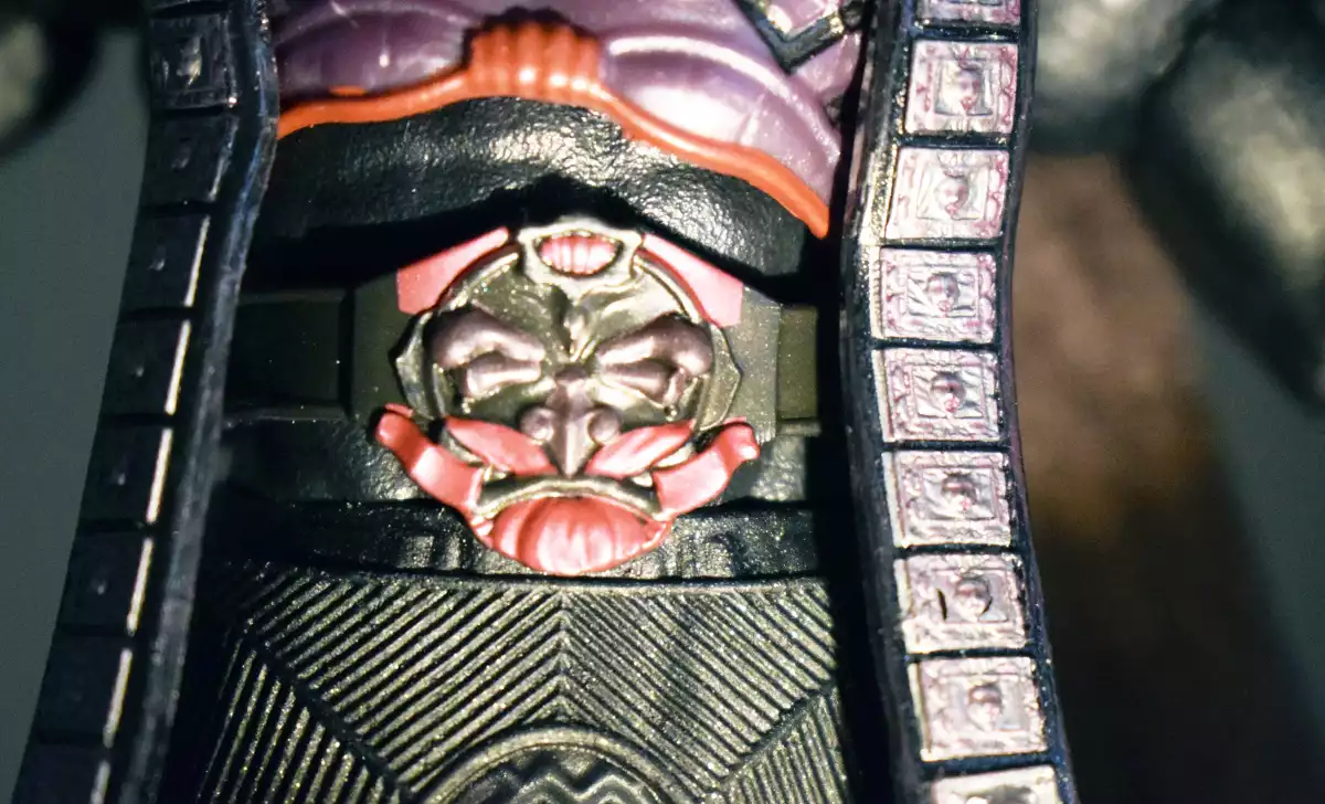 Detalles del torso de Skeletor. Créditos: docpastor.com - Amamos la Cultura Pop