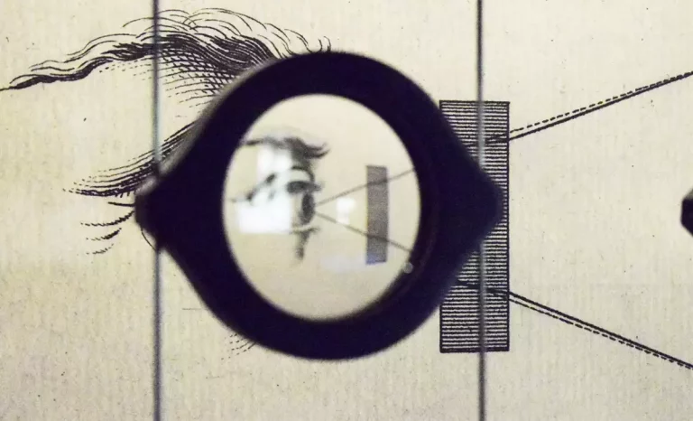 Juego visuales en el Museo del Cine de Turín. Créditos: docpastor.com - Amamos la Cultura Pop