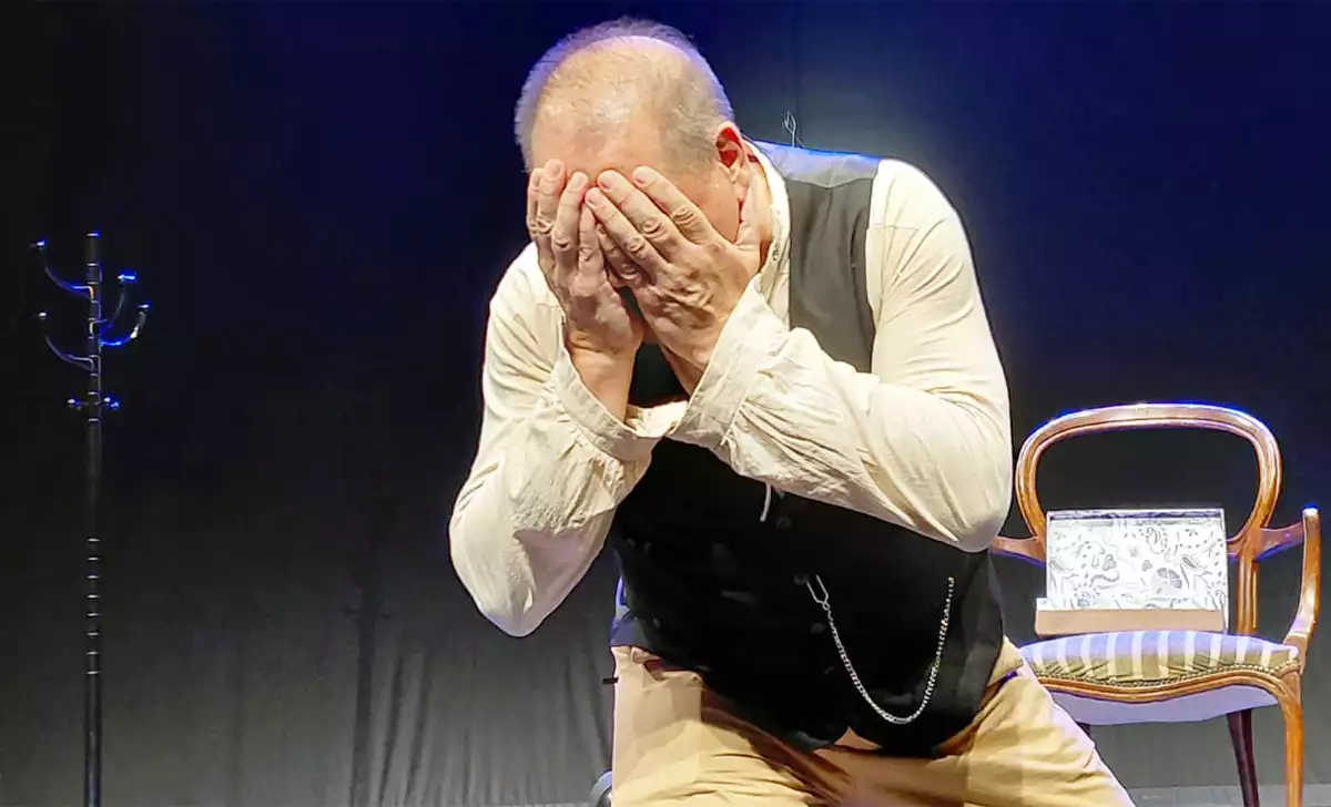 Integrante de Balteus Teatro en Osada petición. Créditos: docpastor.com - Amamos la Cultura Pop