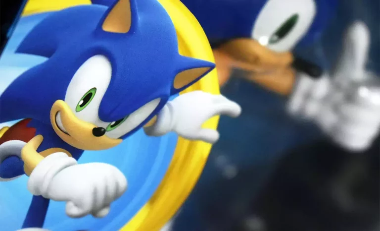 Detalle de la caja de Sonic de Comansi. Créditos. docpastor.com - Amamos la Cultura Pop