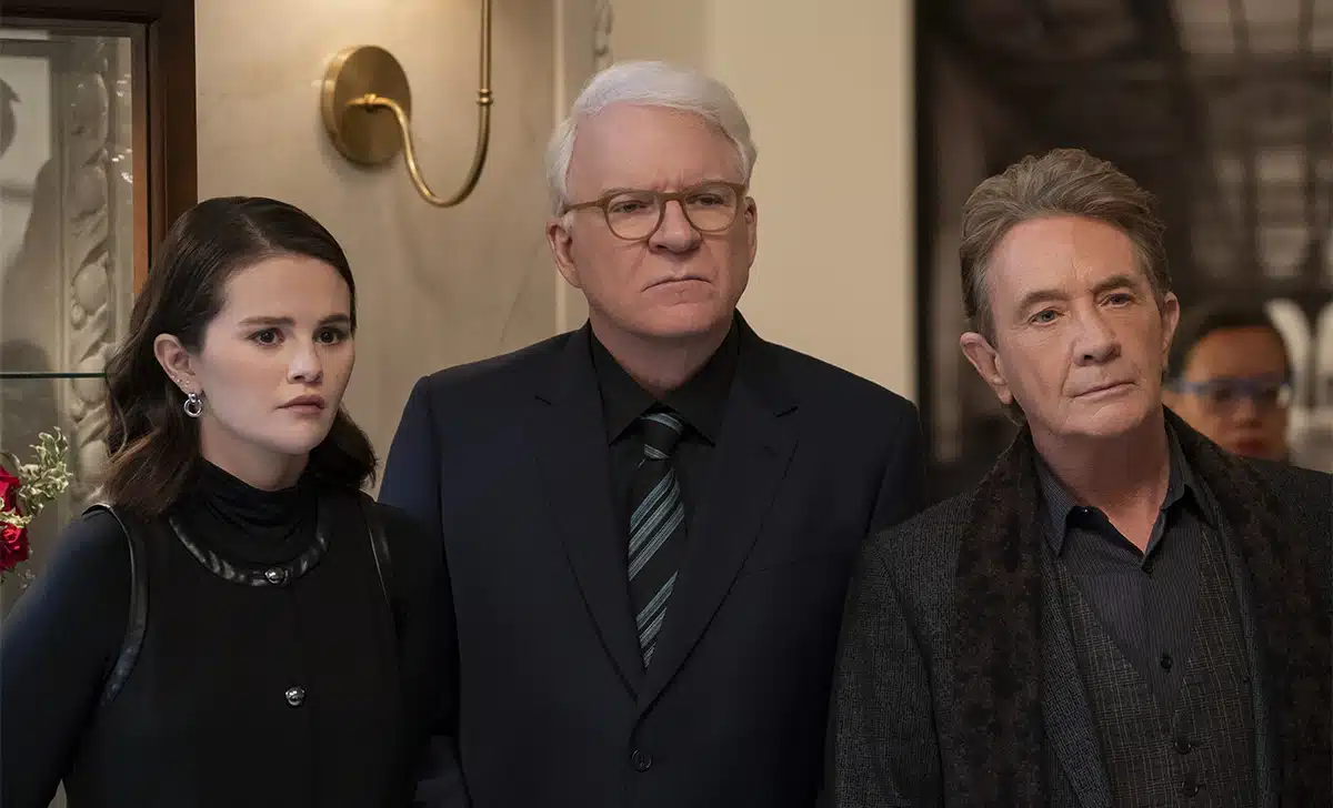 Selena Gomez, Steve Martin y Martin Short en la 5 temporada de Solo asesinatos en el edificio. Créditos: Disney +
