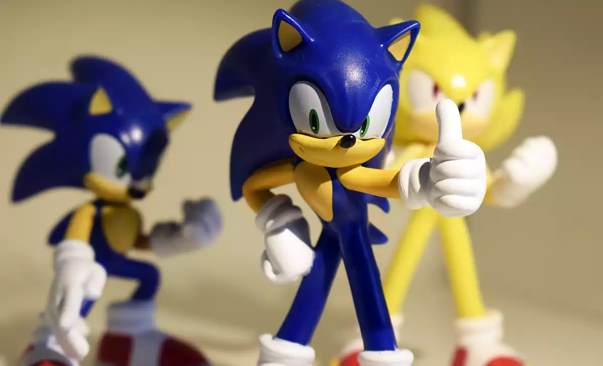Sonic en sus diferentes encarnaciones de Comansi. Créditos: docpastor.com - Amamos la Cultura Pop