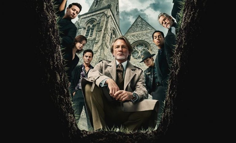 Póster de Puñales por la espalda: De entre los muertos. Créditos: Netflix.